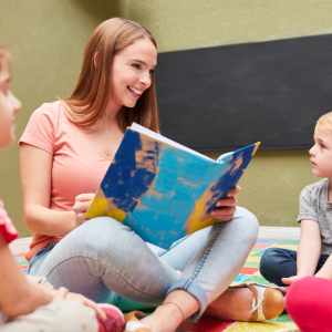 Les bases de la pédagogie : outils et méthodes en action collective pour la crèche