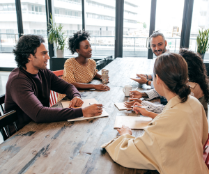 Apprendre à communiquer en équipe au sein d’une structure Petite Enfance